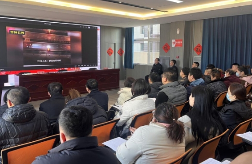 康城街道：网格化助力企业安全开工